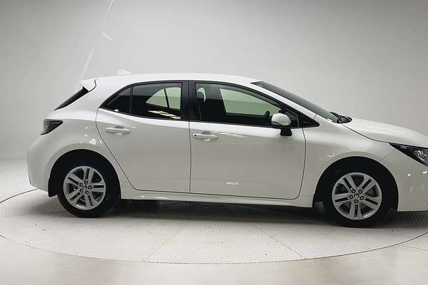 2020 Toyota Corolla Ascent Sport MZEA12R thumb-8