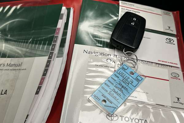 2019 Toyota Corolla Ascent Sport Hybrid ZWE211R thumb-22