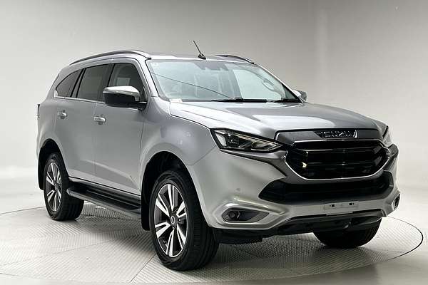 2022 Isuzu MU-X LS-T thumb-0
