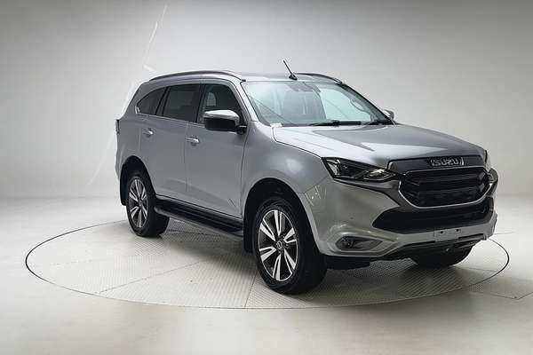 2022 Isuzu MU-X LS-T thumb-1