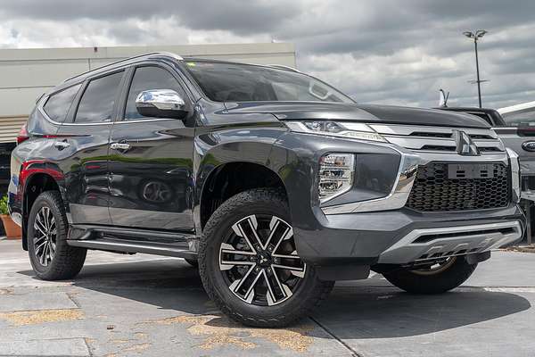 2022 Mitsubishi Pajero Sport GLS QF