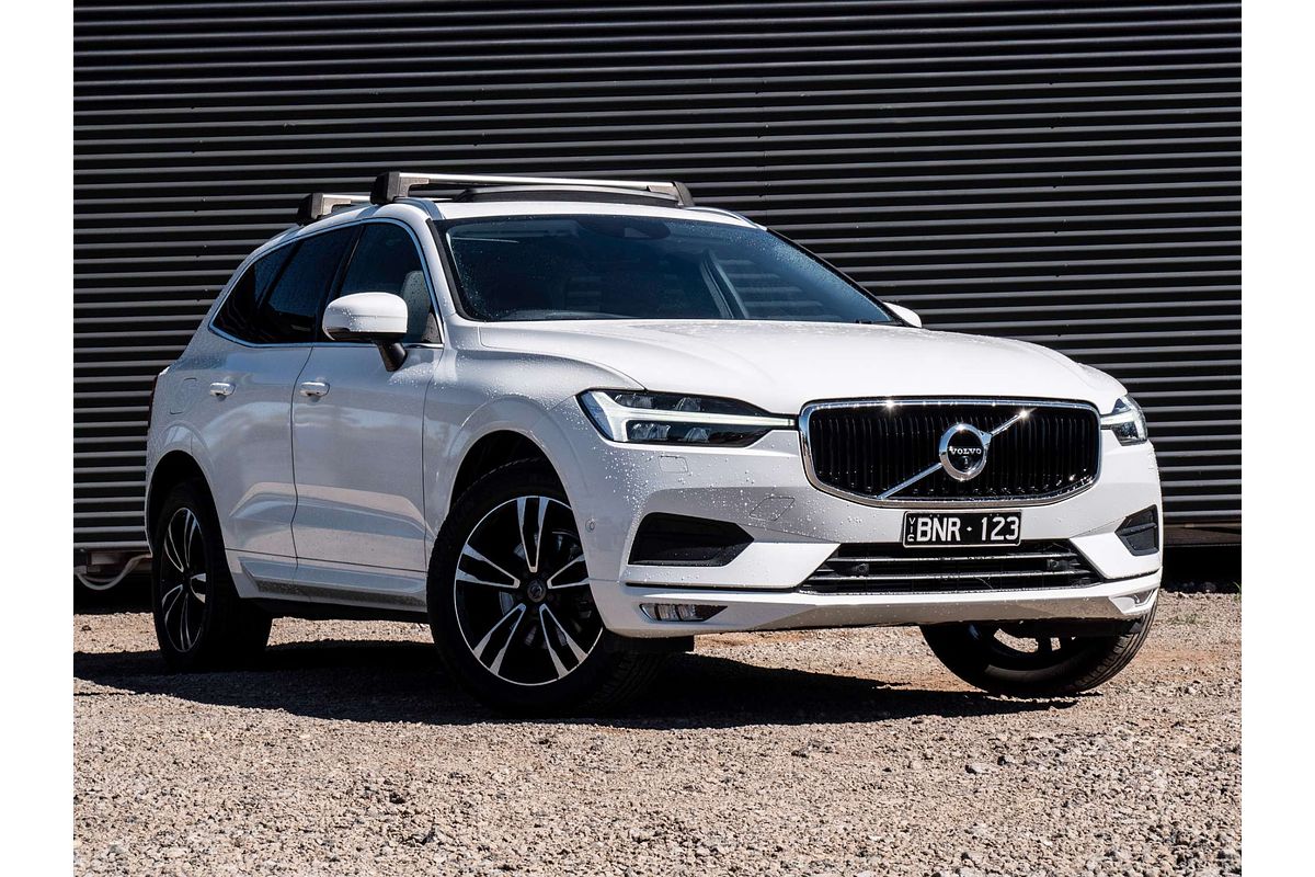 2021 Volvo XC60 T5 Momentum