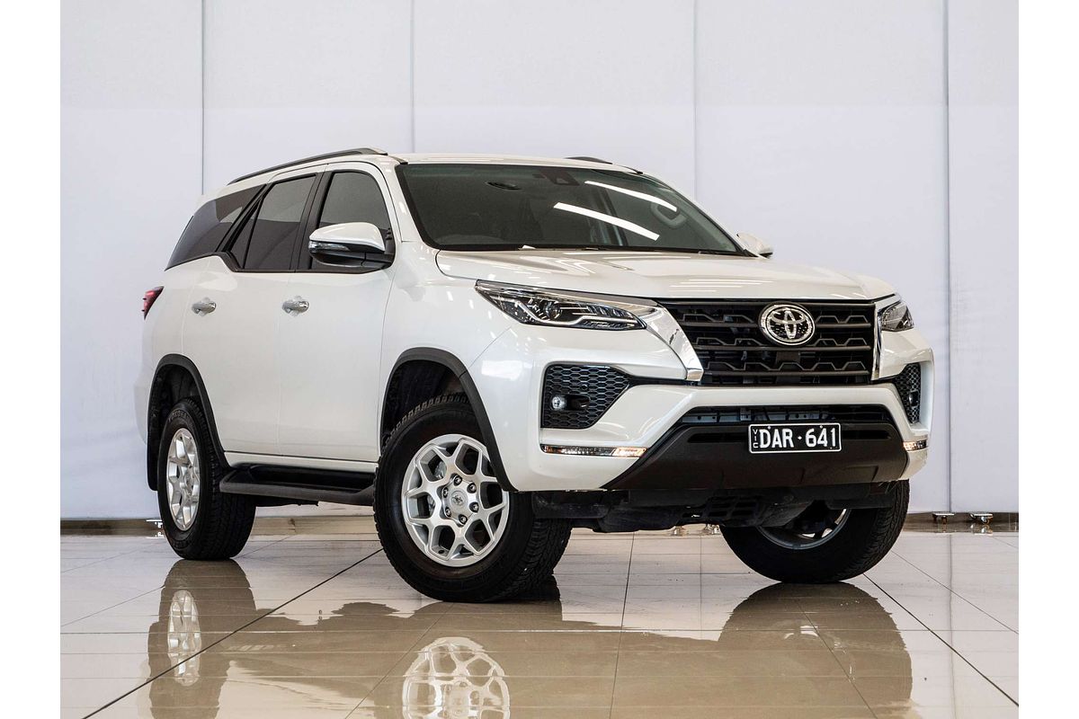 2024 Toyota Fortuner GXL GUN156R