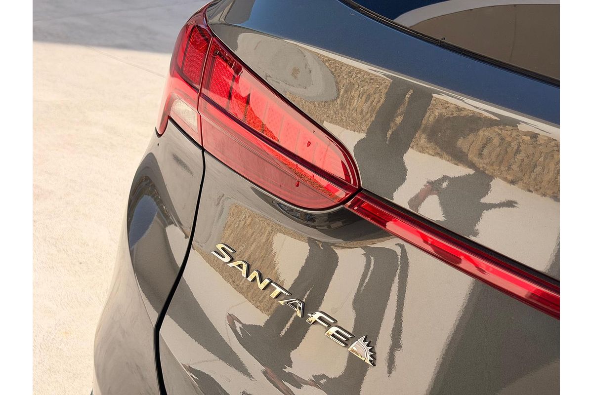 2022 Hyundai Santa Fe Elite TM.V4