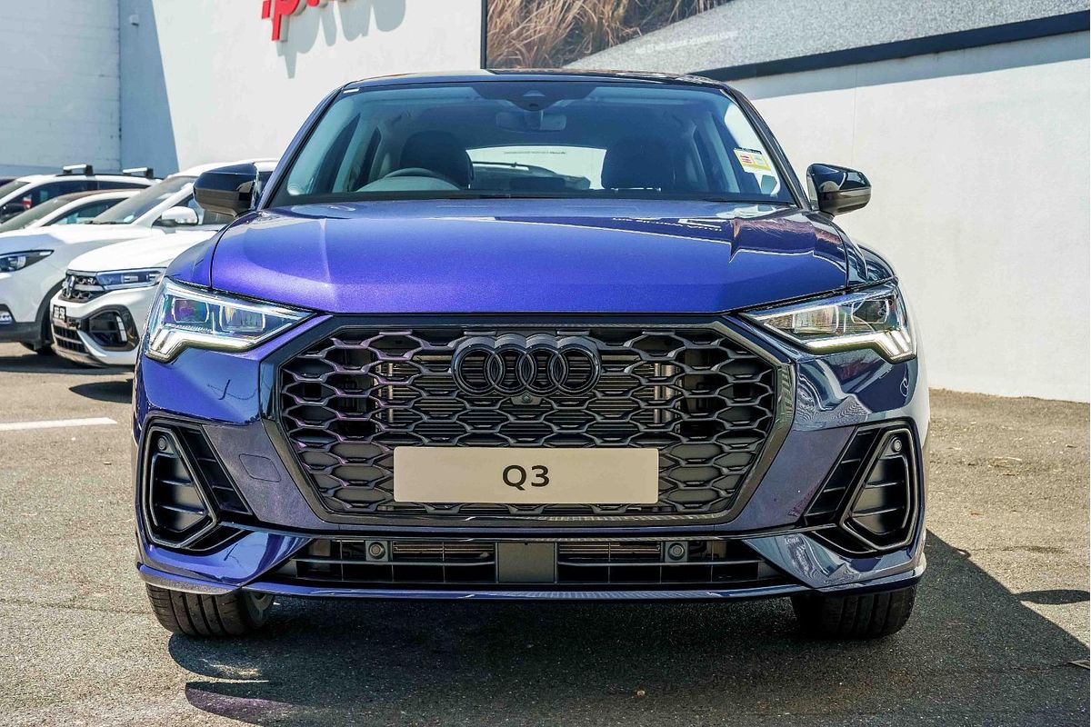 2025 Audi Q3 35 TFSI S line edition F3