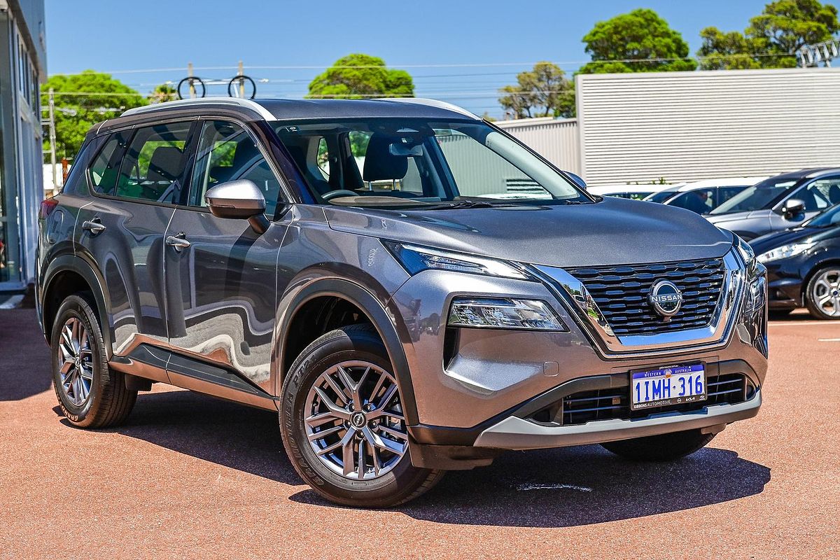 2025 Nissan X-TRAIL ST T33