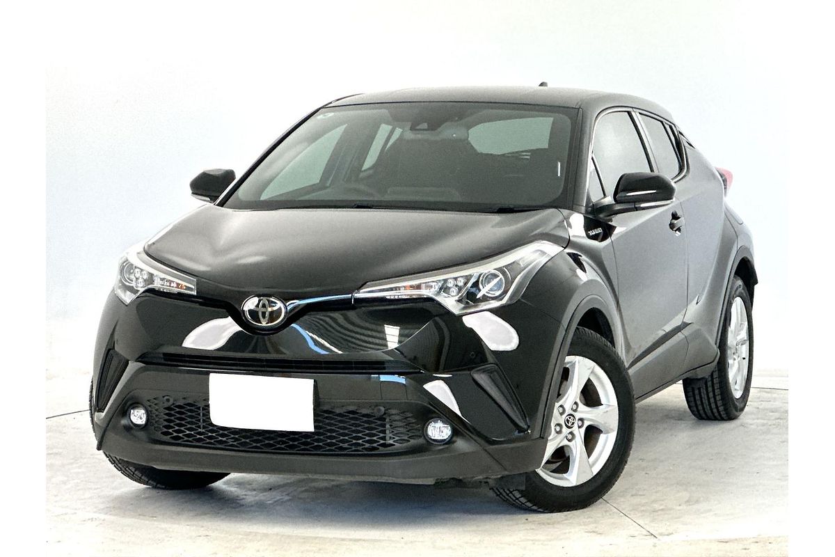 2017 Toyota C-HR NGX50R