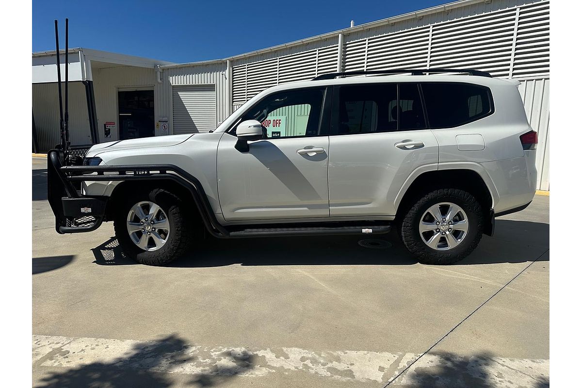 2022 Toyota Landcruiser GXL FJA300R