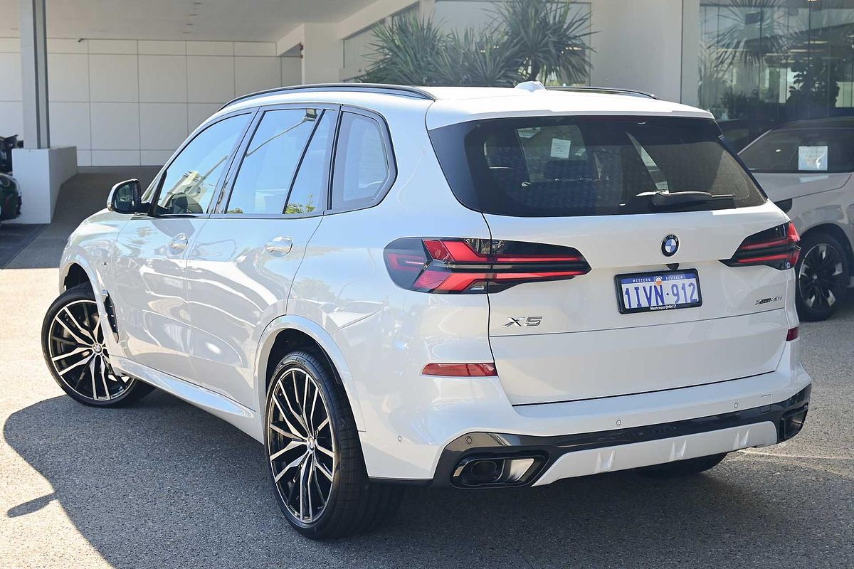 2025 BMW X5 G05 - X5 xDrive40i G05 LCI