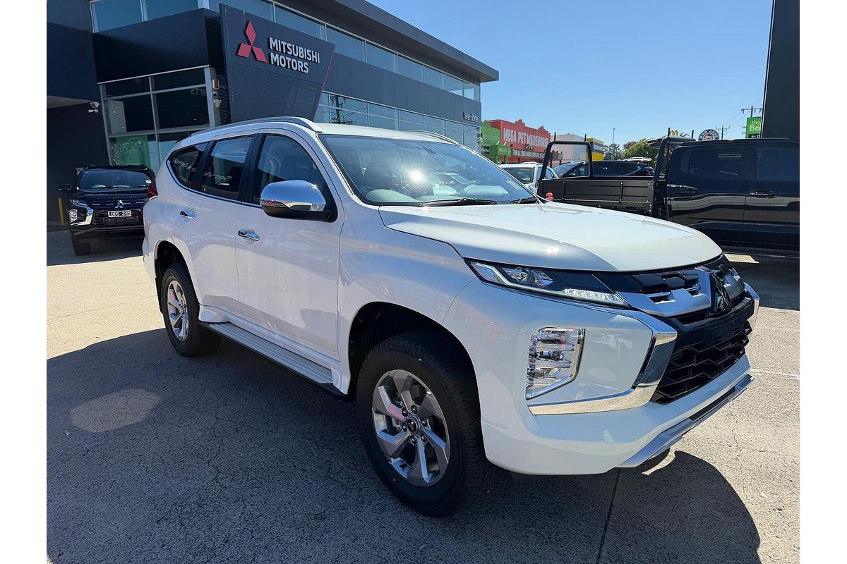 2025 Mitsubishi Pajero Sport GLX QG