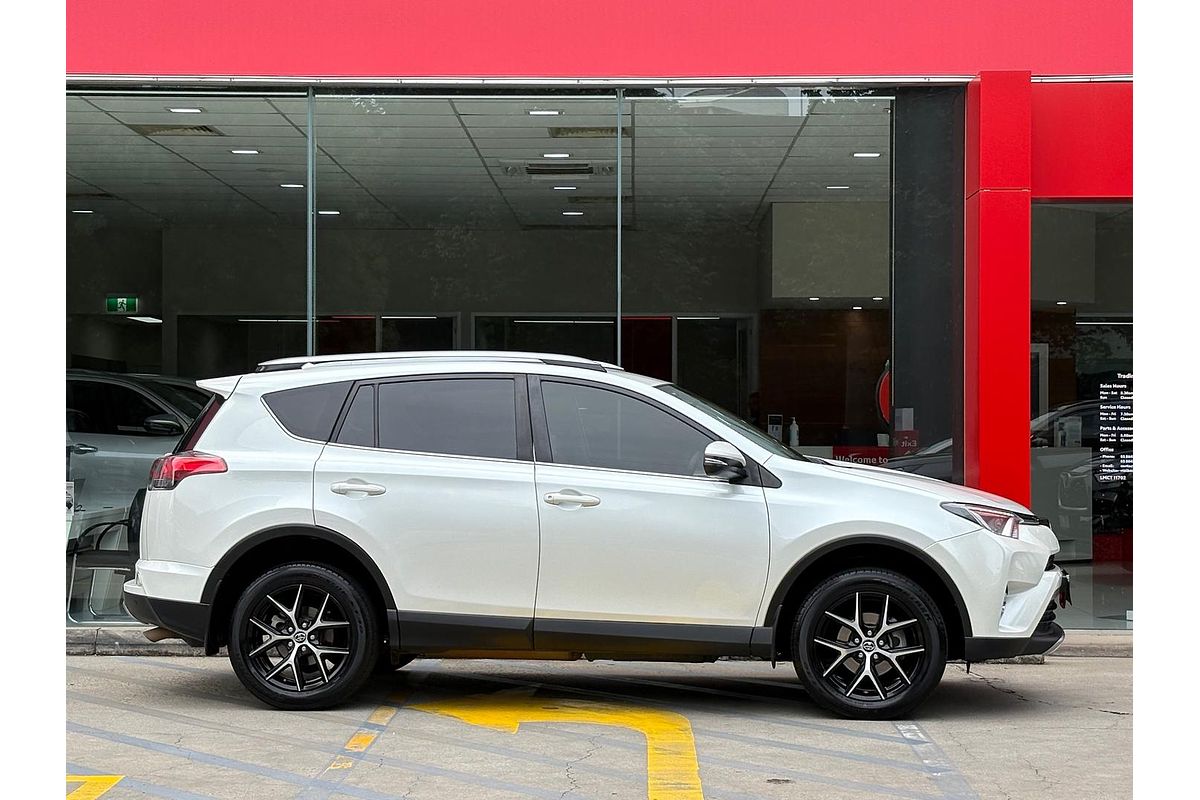 2017 Toyota RAV4 GXL ZSA42R