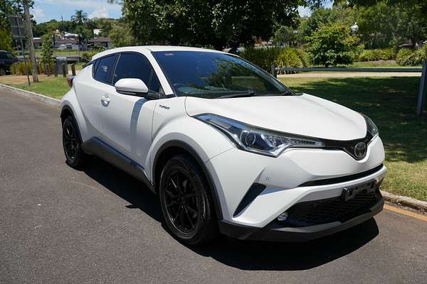 2018 Toyota C-HR NGX10R