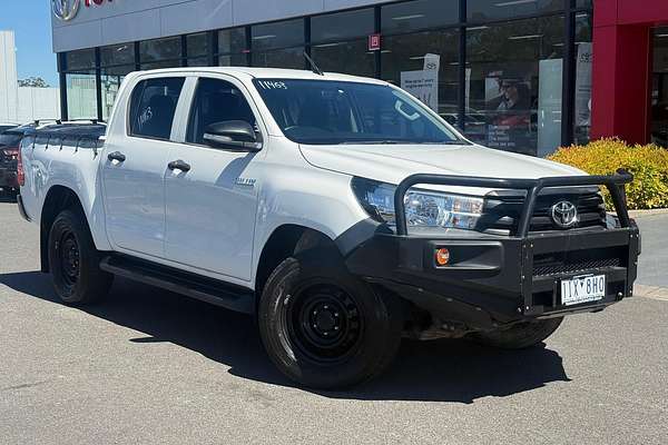 2016 Toyota Hilux Workmate GUN125R 4X4