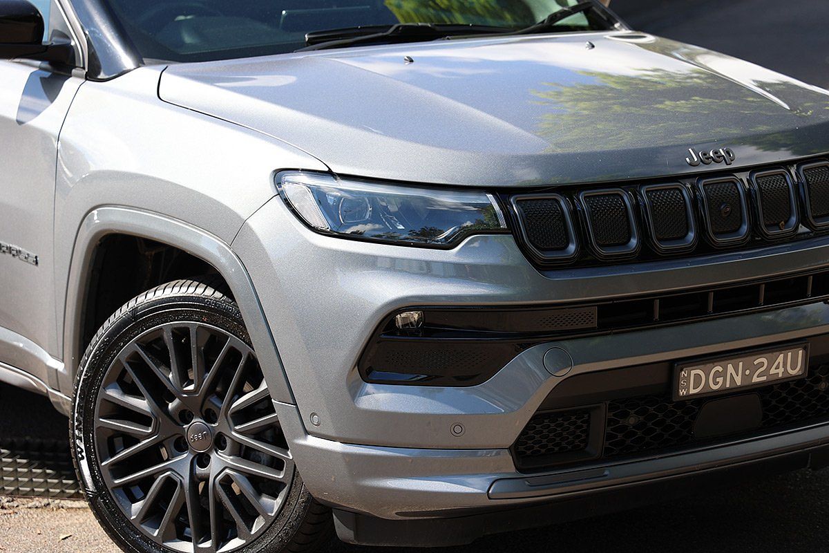 2023 Jeep Compass S-Limited M6