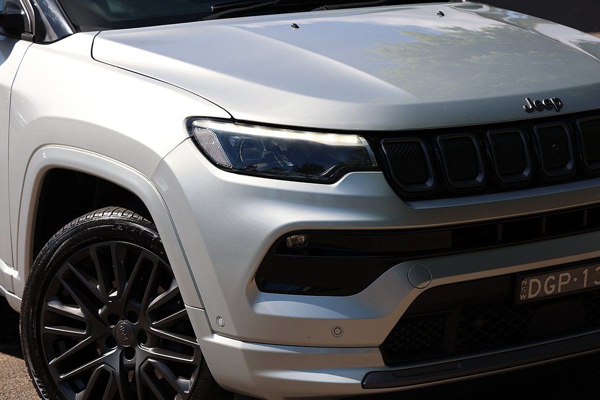 2023 Jeep Compass S-Limited M6