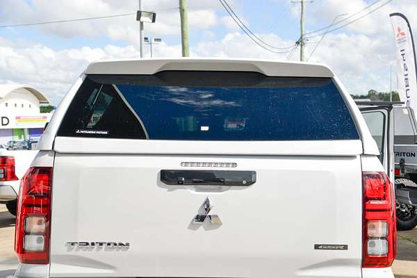 2025 Mitsubishi Triton GSR MV 4X4 thumb-8