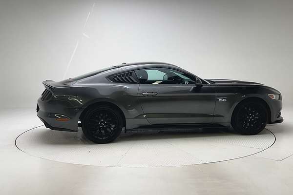 2016 Ford Mustang GT FM thumb-2