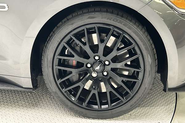 2016 Ford Mustang GT FM thumb-9