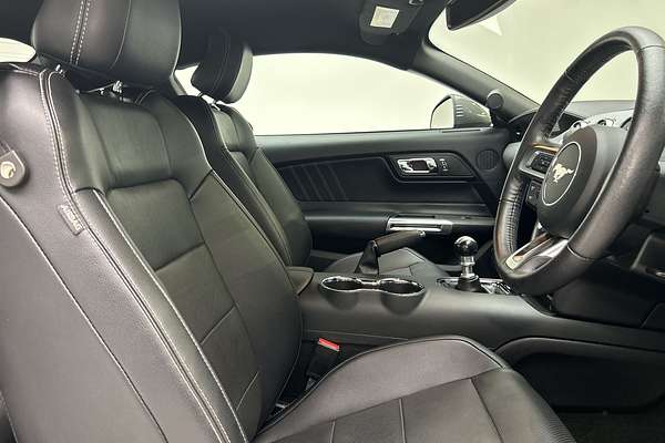 2016 Ford Mustang GT FM thumb-12