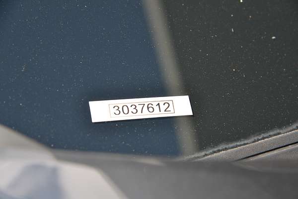 2024 Mitsubishi Outlander PHEV Exceed ZM thumb-21