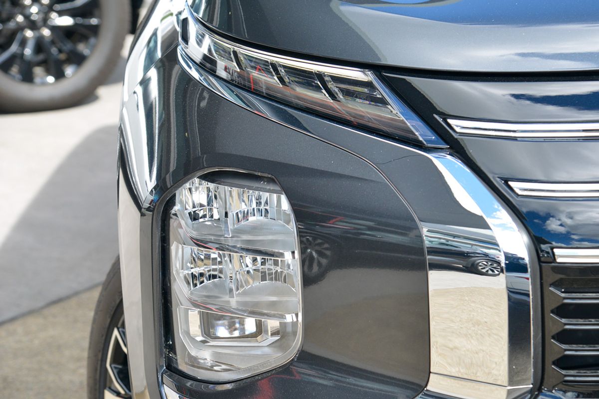 2025 Mitsubishi Outlander Aspire ZM