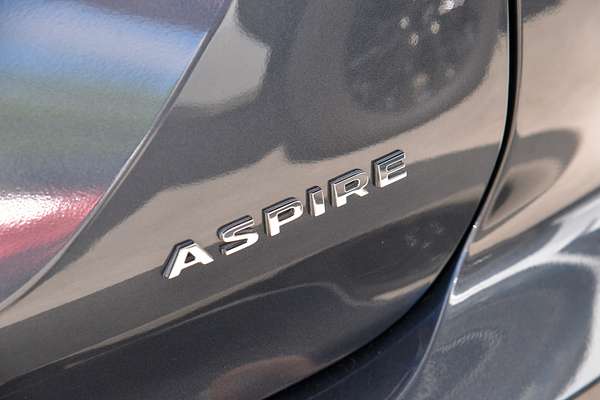 2025 Mitsubishi Outlander Aspire ZM thumb-20