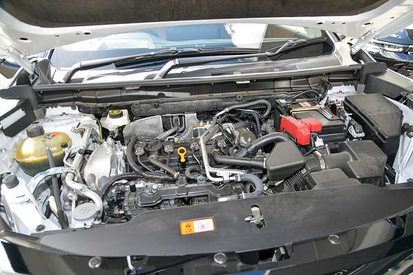 2025 Mitsubishi Outlander Exceed Tourer ZM thumb-7