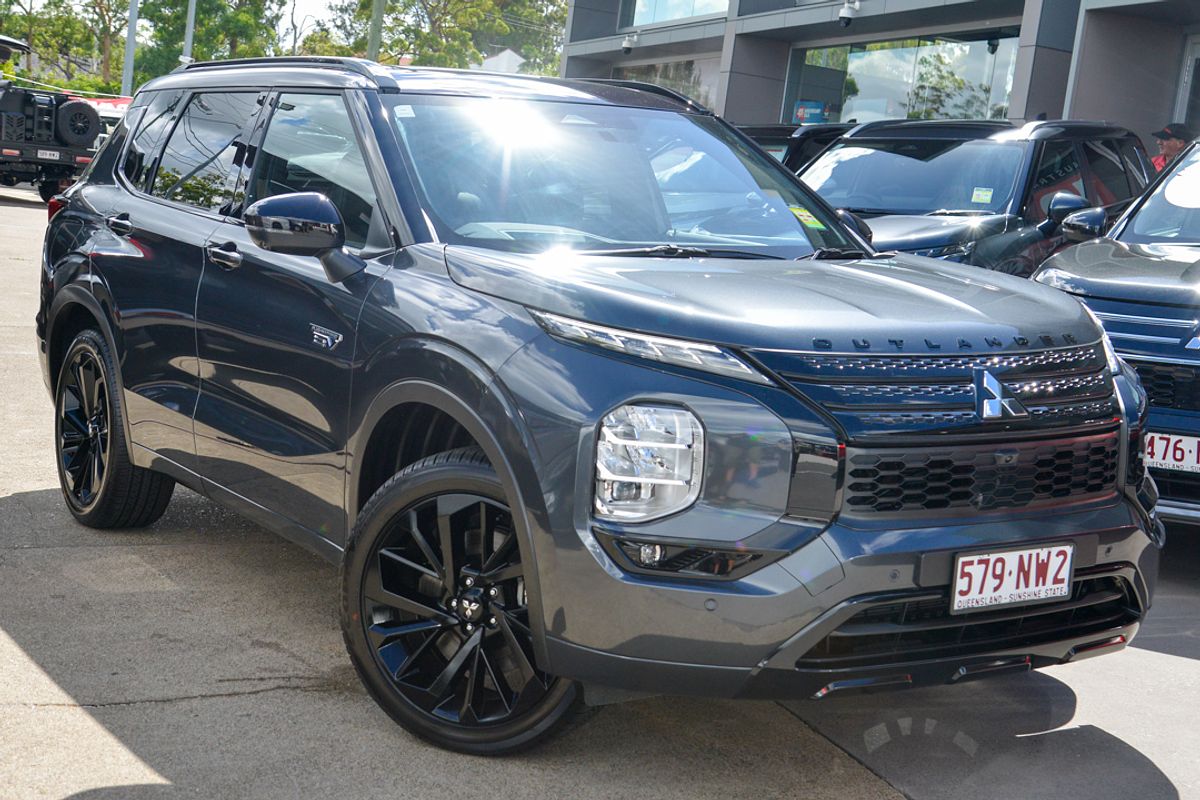 2024 Mitsubishi Outlander PHEV GSR ZM