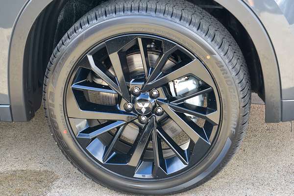 2024 Mitsubishi Outlander PHEV GSR ZM thumb-3