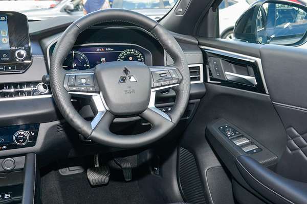 2024 Mitsubishi Outlander PHEV GSR ZM thumb-17