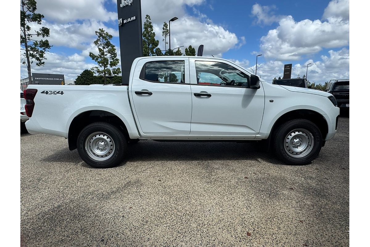 2025 Isuzu D-MAX SX 4X4
