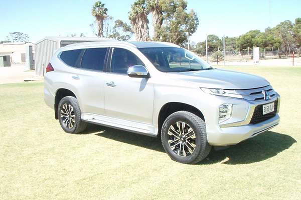 2023 Mitsubishi Pajero Sport GLS QF