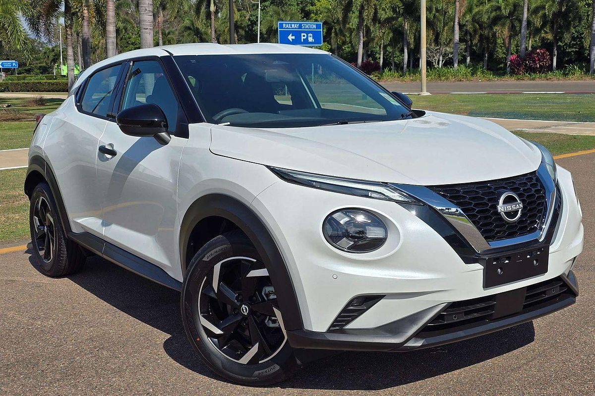 2025 Nissan JUKE ST+ F16
