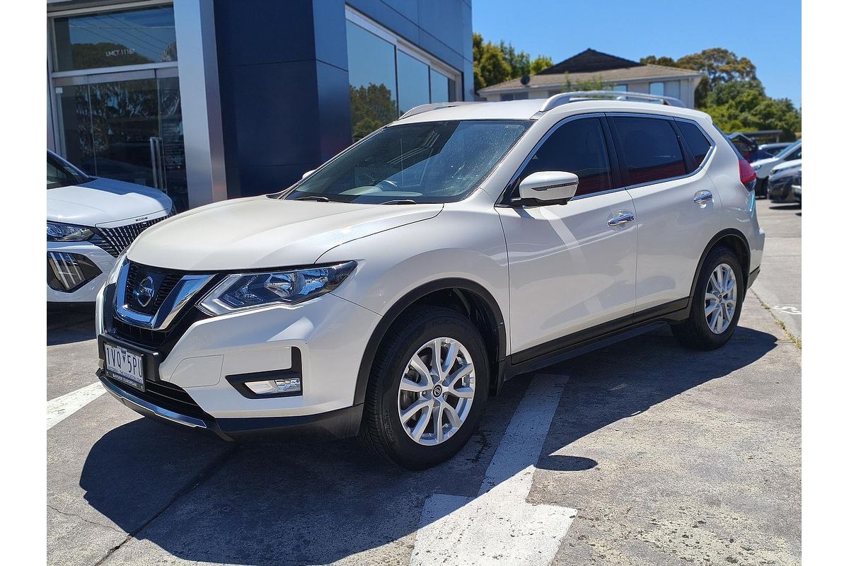 2017 Nissan X-TRAIL ST-L T32