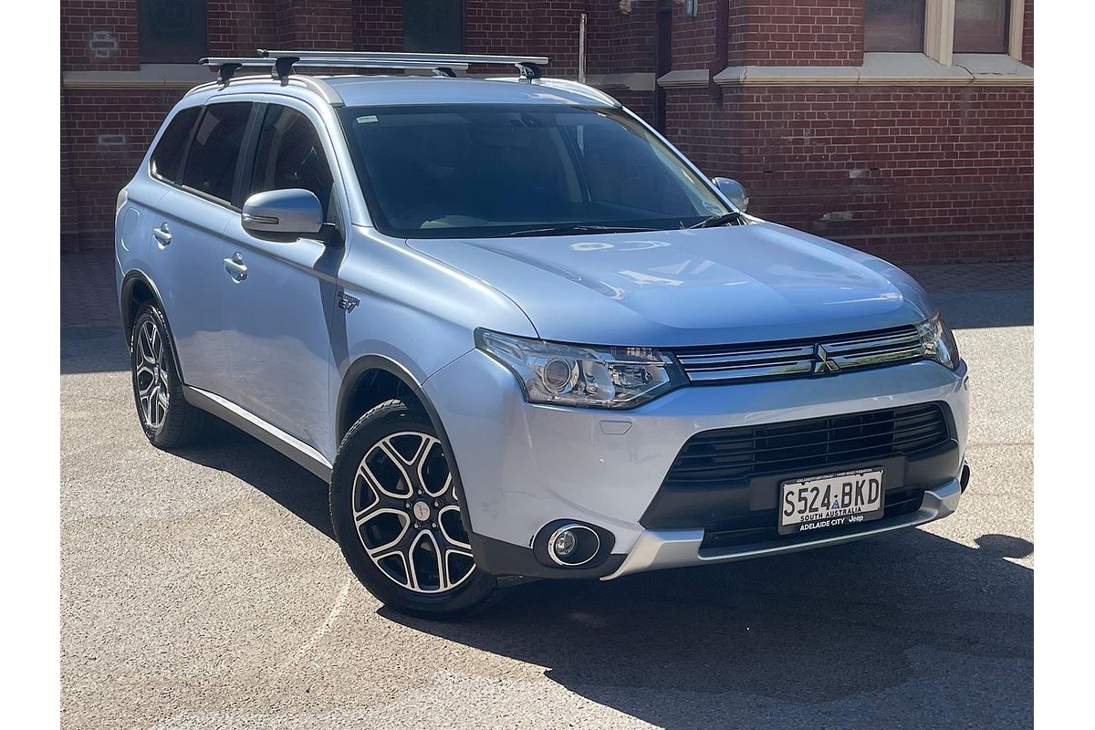 2014 Mitsubishi Outlander PHEV ZJ