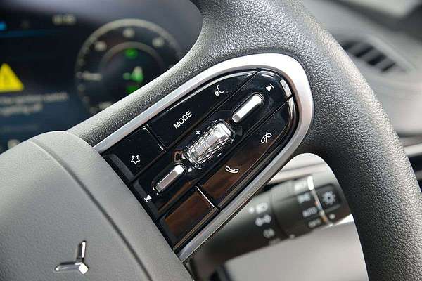 2025 Chery Tiggo 4 Hybrid Urban thumb-14