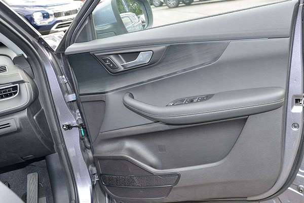 2025 Chery Tiggo 4 Hybrid Urban thumb-17