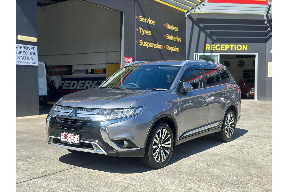 2021 Mitsubishi Outlander LS ZL