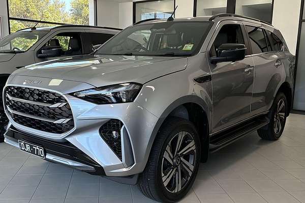 2025 Isuzu MU-X LS-T