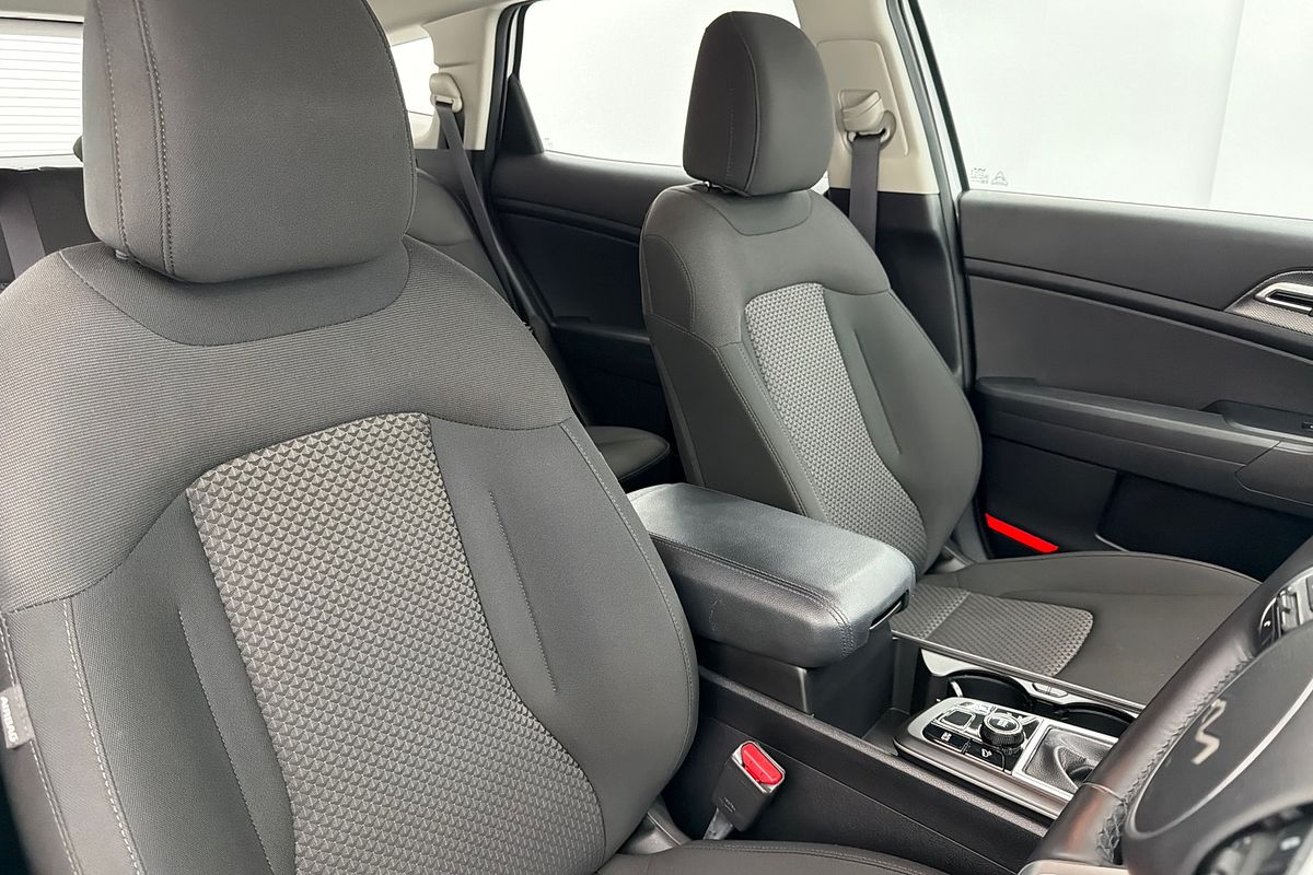 2021 Kia Sportage S NQ5