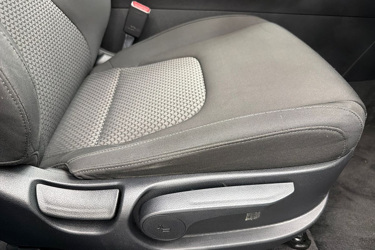 2021 Kia Sportage S NQ5