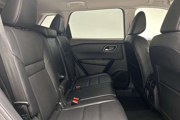 2023 Nissan X-TRAIL ST-L T33 thumb-11