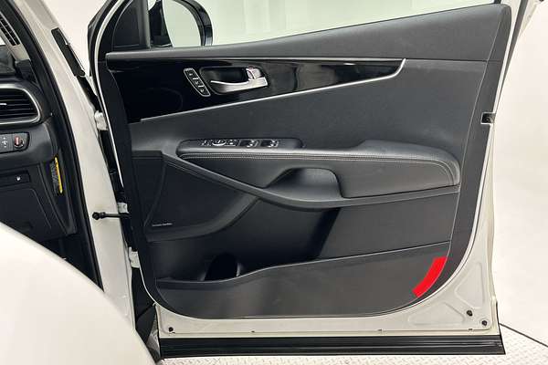 2018 Kia Sorento GT-Line UM thumb-18