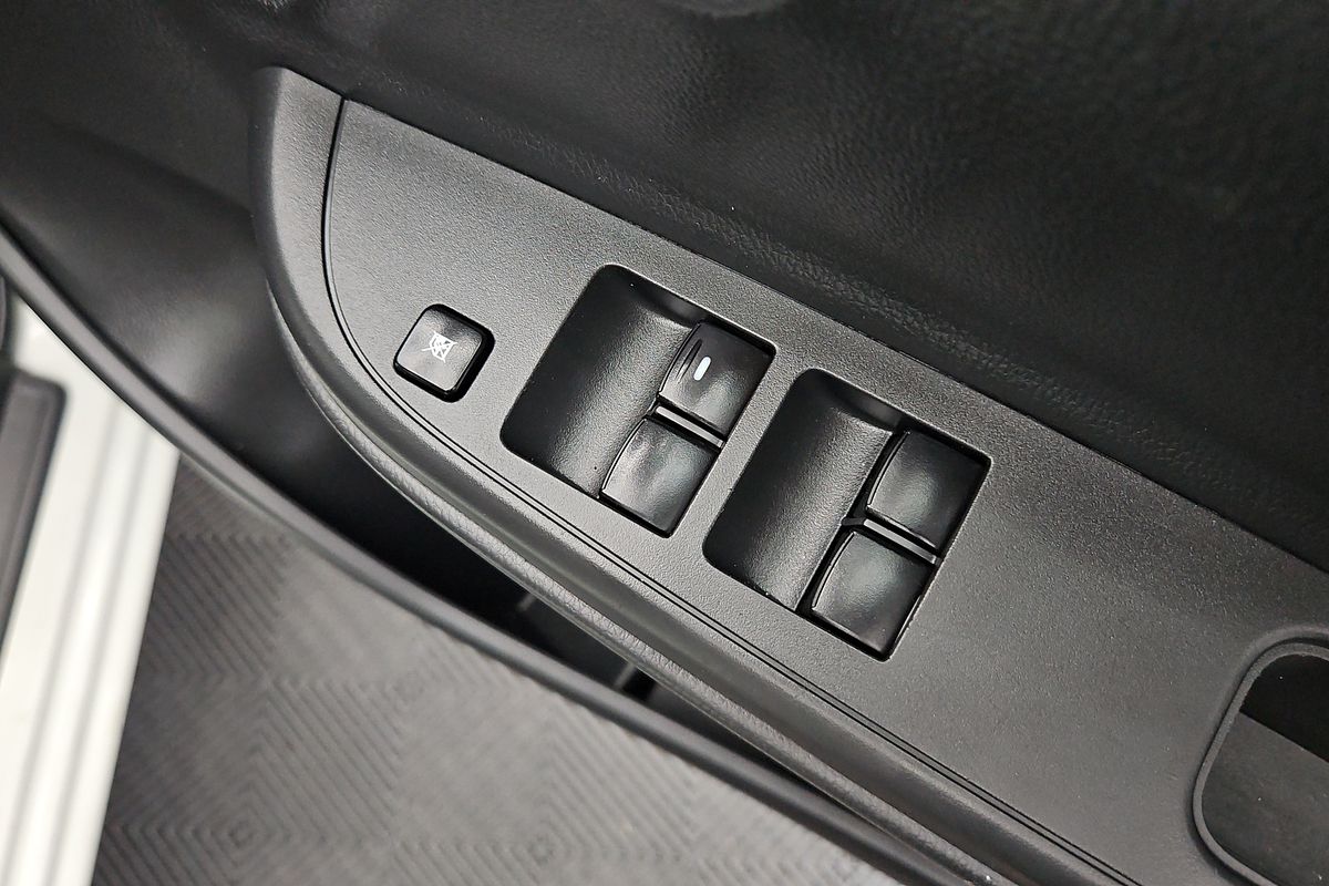 2021 Mitsubishi Triton GLX ADAS MR Rear Wheel Drive