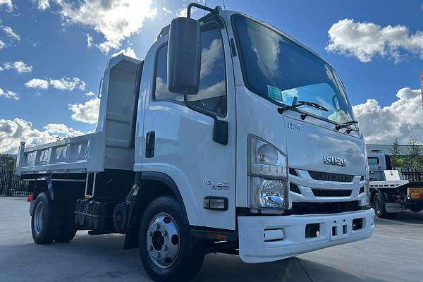 2017 Isuzu Npr 45 155 Tipper Tipper