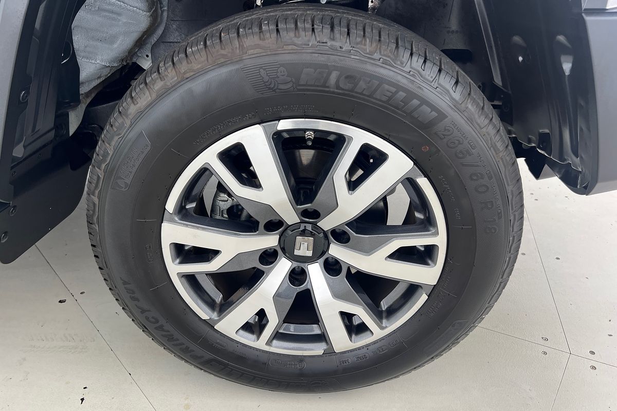 2024 GWM Tank 300 Ultra Hybrid P01