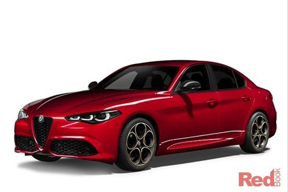 2025 Alfa Romeo Giulia Intensa Series 5