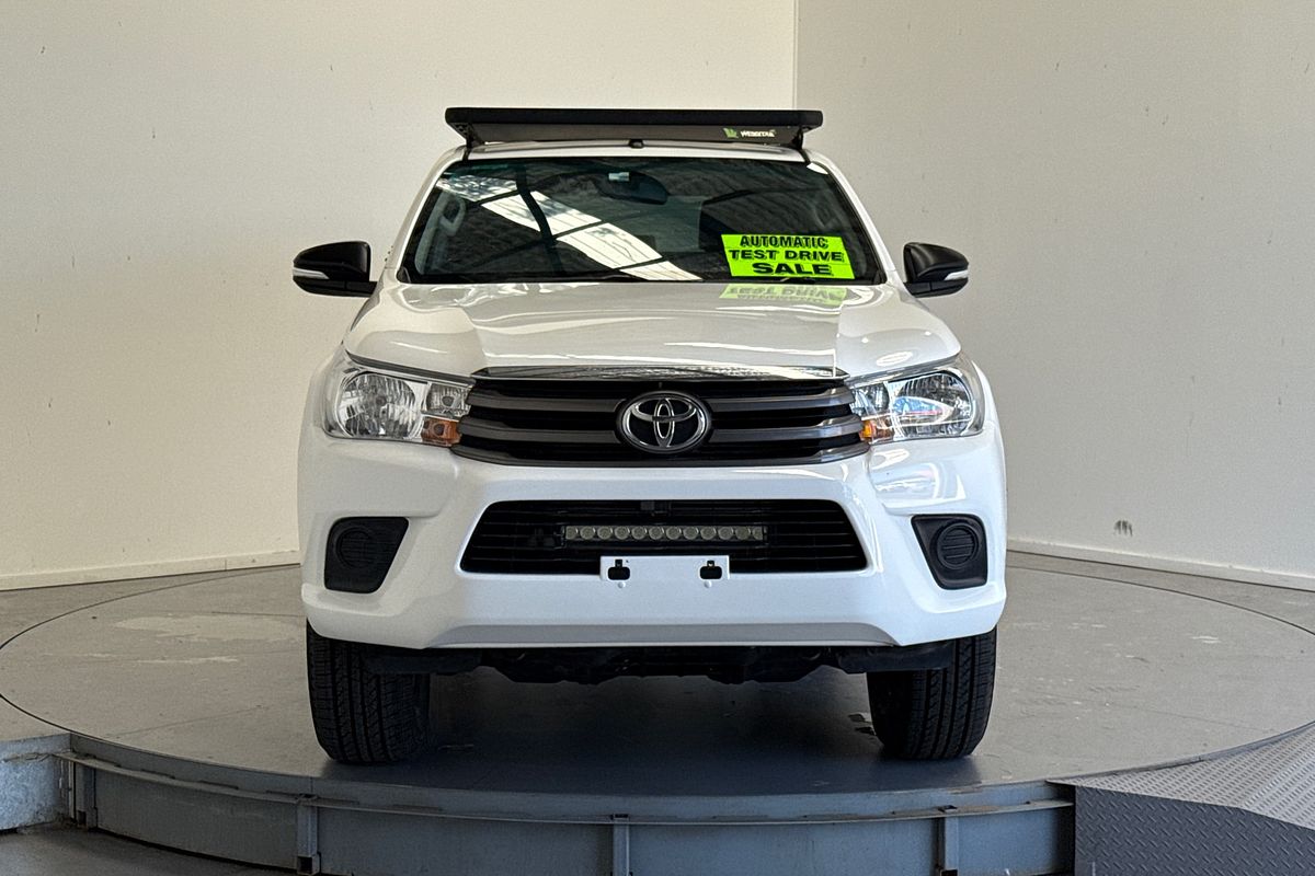 2017 Toyota Hilux SR GUN126R 4X4