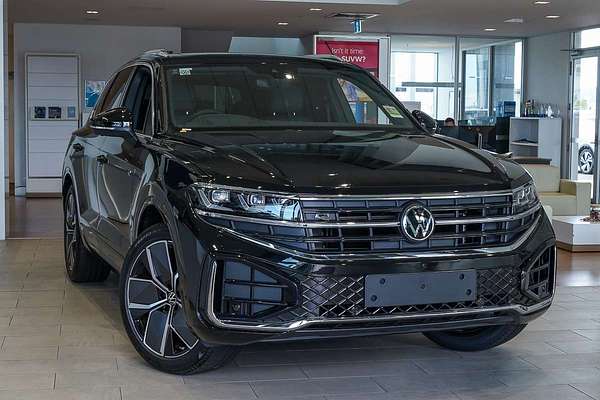 2025 Volkswagen Touareg 210TDI R-Line RC