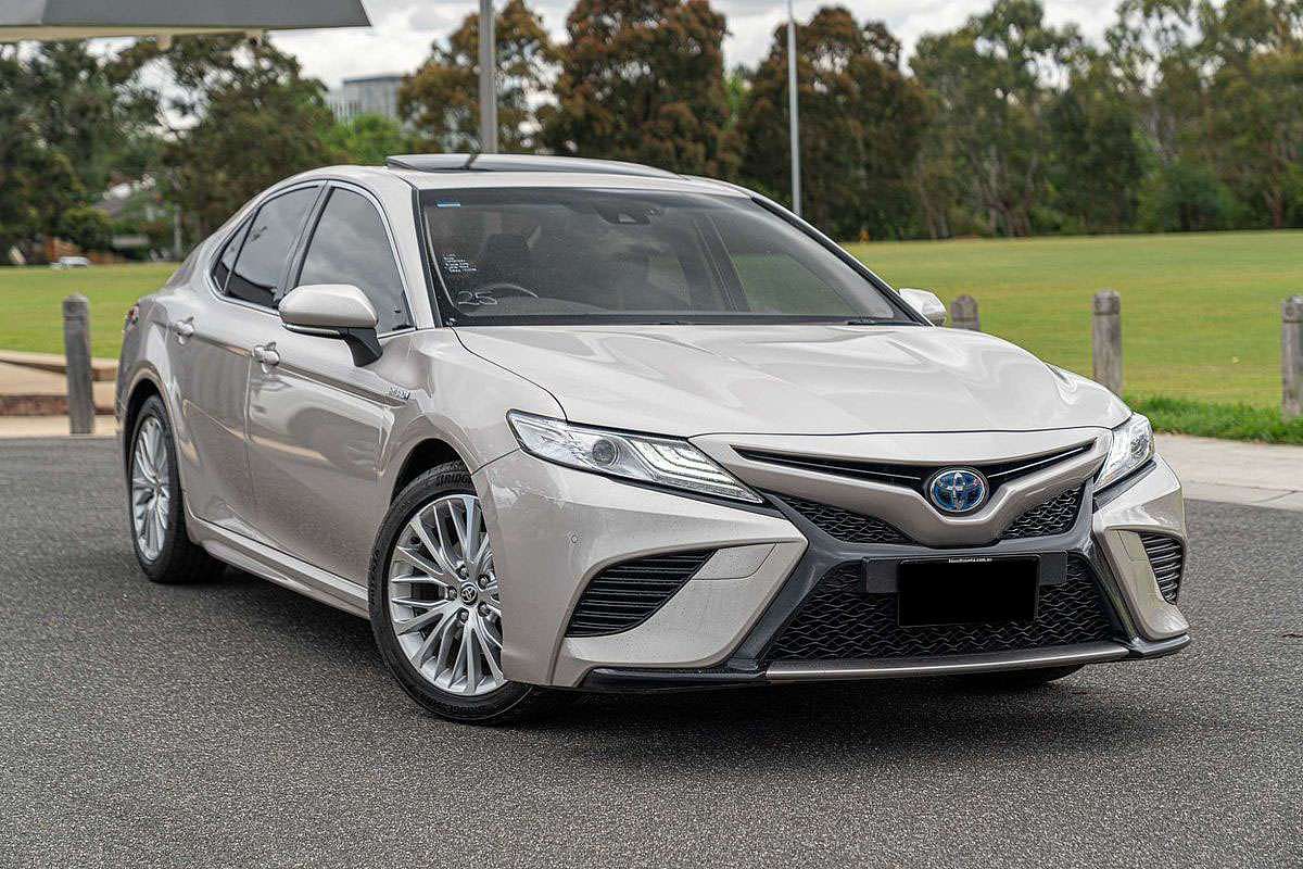 2020 Toyota Camry SL AXVH70R